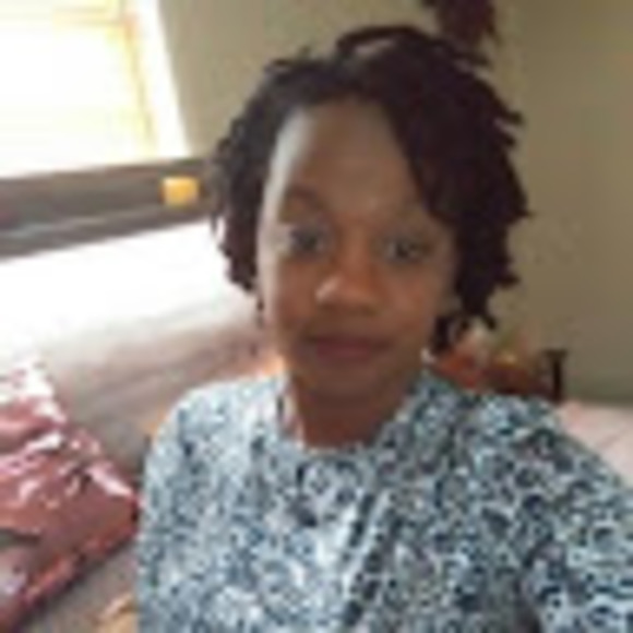 Meet your Posher, Myesha - Picture 1 of 1